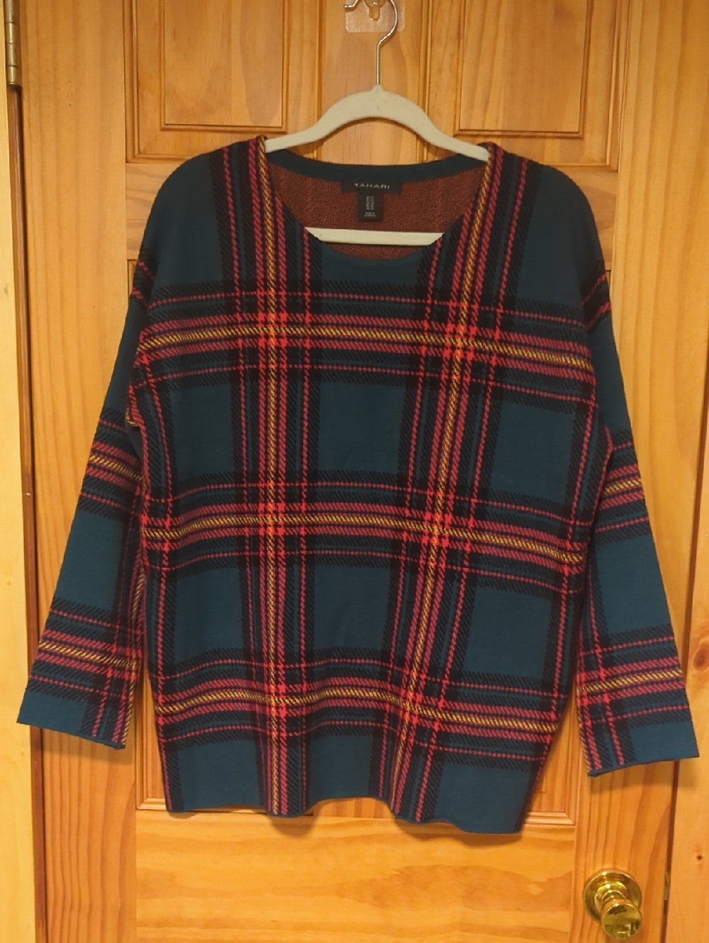 Tahari Teal Plaid Pullover Sweater